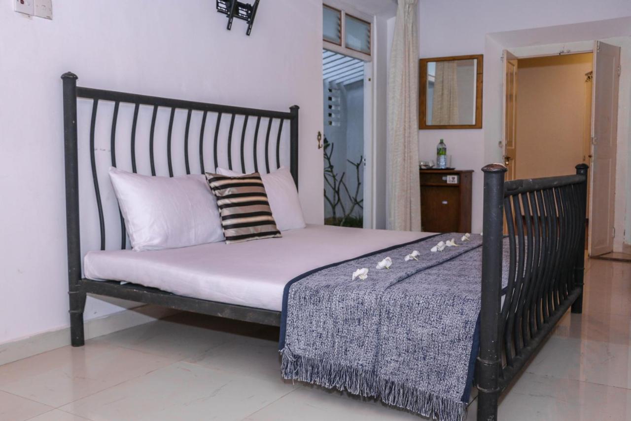 Villa Rosa Blanca Galle Exterior photo